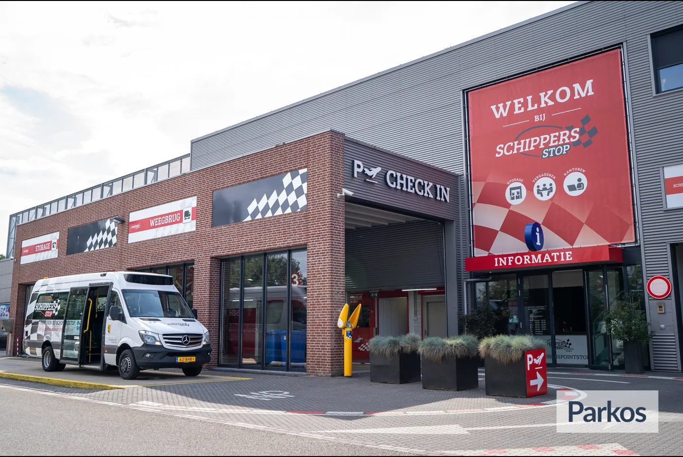 SchippersStop Park-Fly-Wash - Parking - lotnisko Eindhoven - picture 1